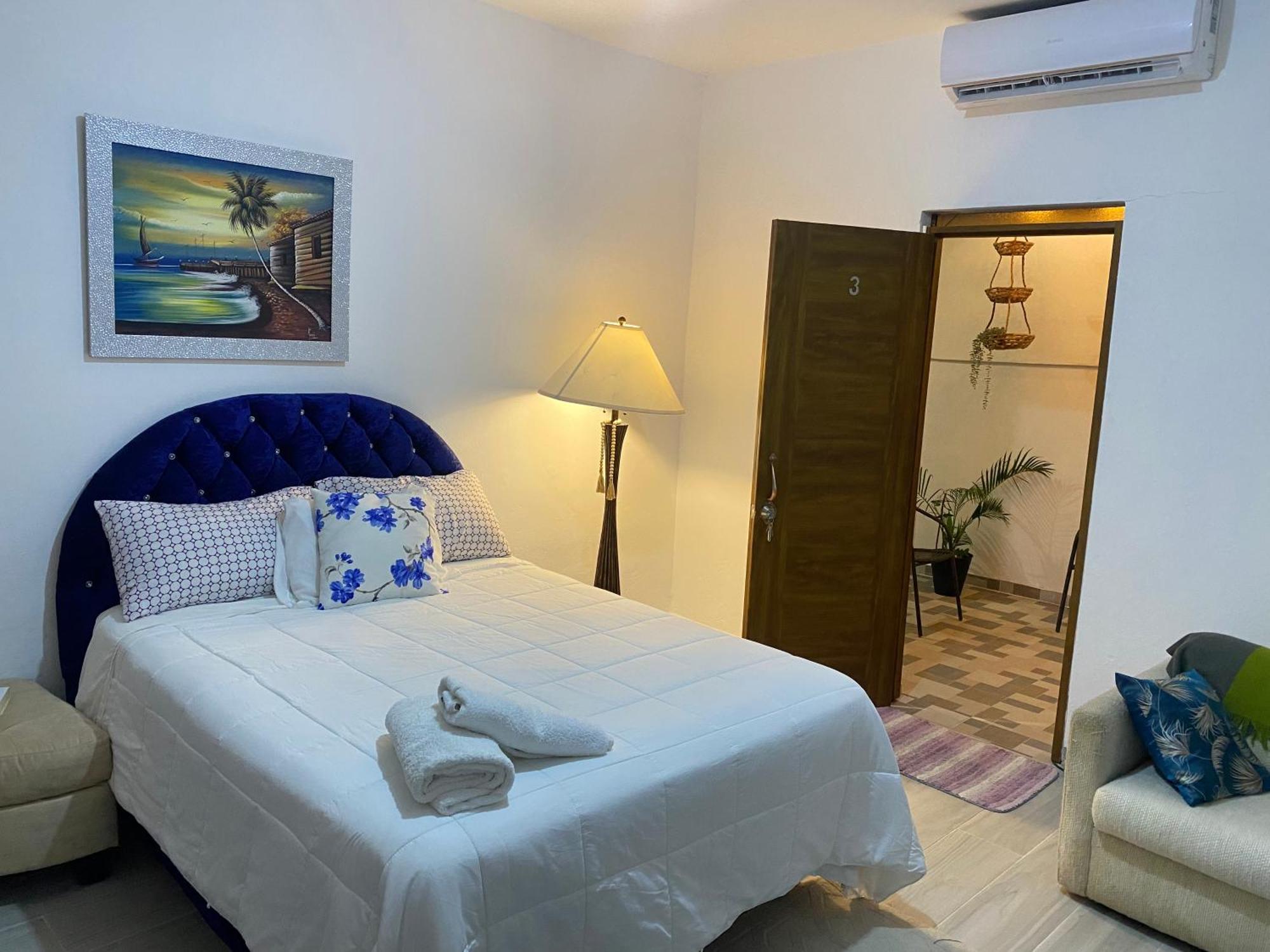 Only Room By Merengue House, 8 Minutos Airport Monte Adentro  Buitenkant foto
